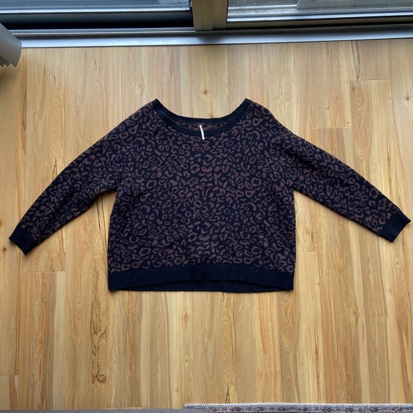Leopard print Free People sweater - Picture 3 of 5